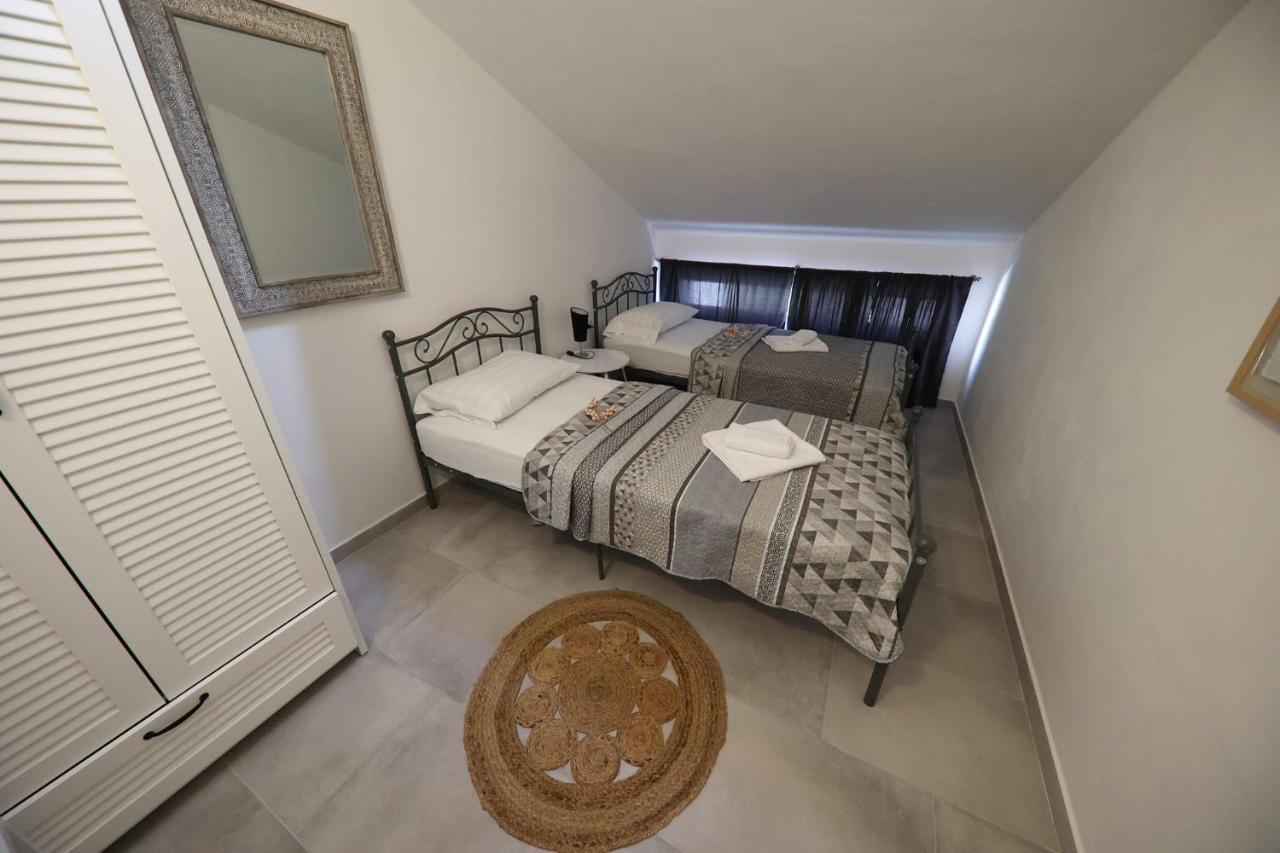 Apartment Rosso Zadar Buitenkant foto